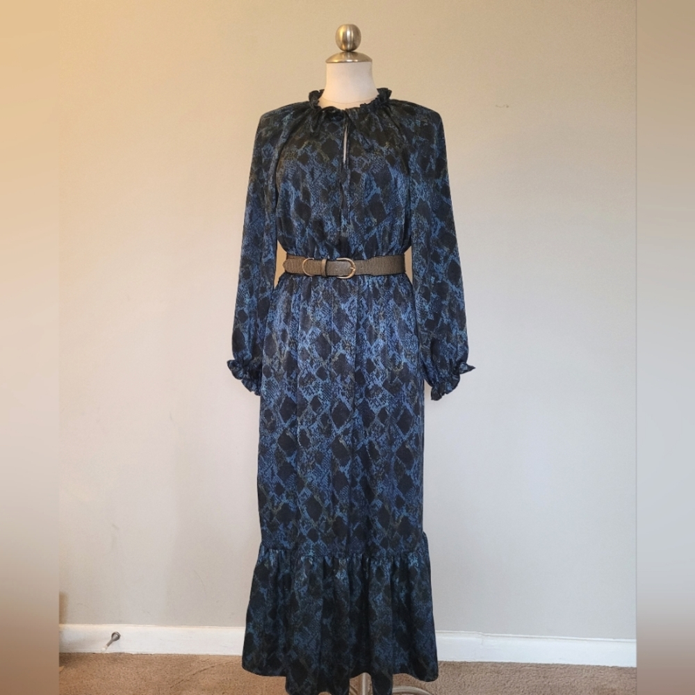NWT Zara Belted Dress